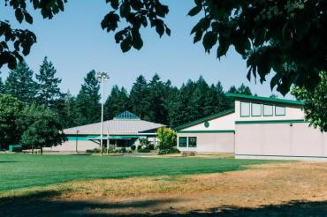Saanich School District invites applications for Prospect Lake Elementary School for K-5 families living Out of District for the 2025-2026 school year. Please visit our Registration page for more information about the Registration process, and complete an online application by May 30, 2025.   Please note, only families receiving a placement will be contacted.